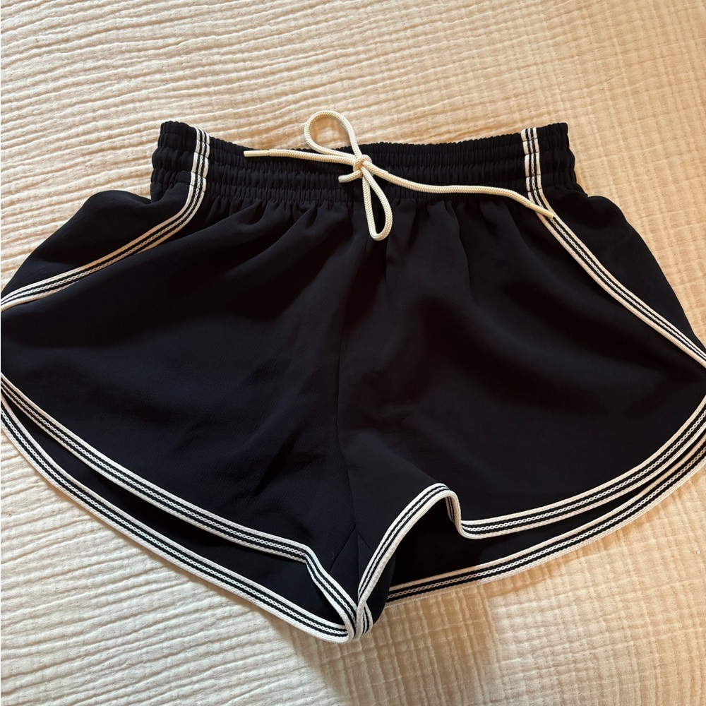 Aritzia Black Athletic Shorts with White Trim